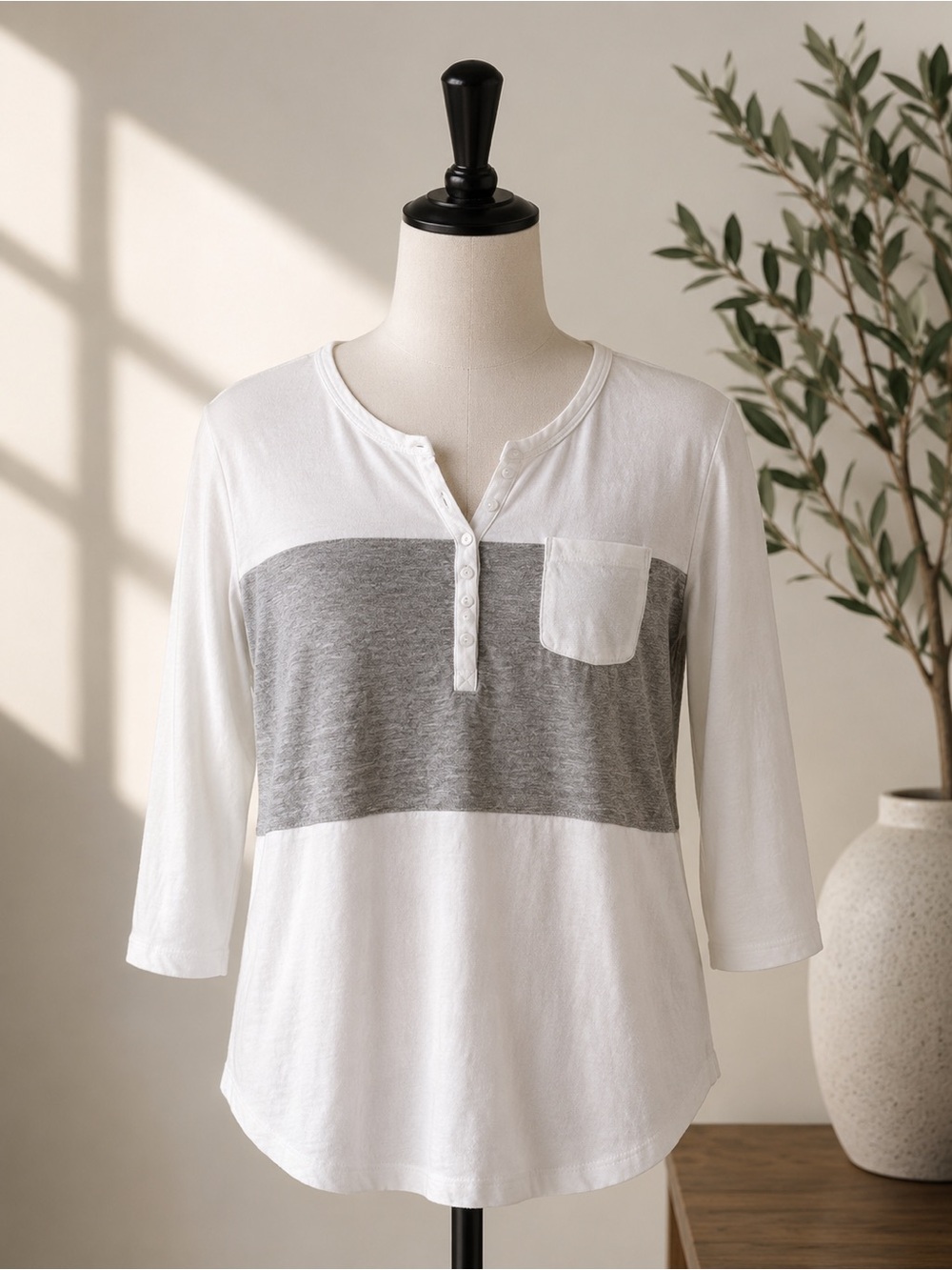 Maurice’s White & Gray Two-Tone Henley Top with Pocket 3/4 sleeve